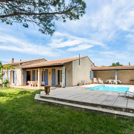 Luxurious In With Swimming Pool Vila Pujaut